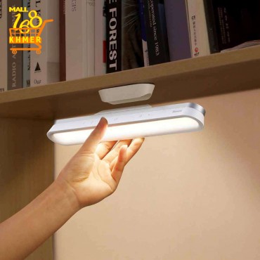 Led wall light with induction magnet